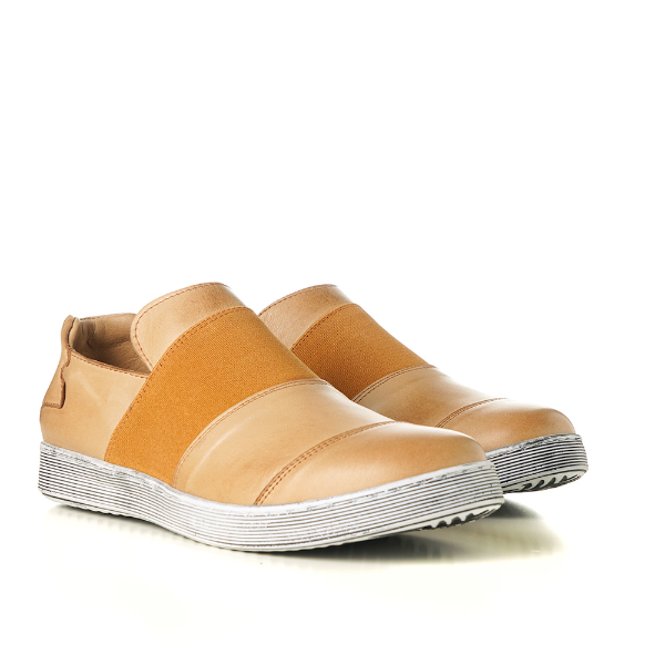 Casual slip-on sneakers/loafers